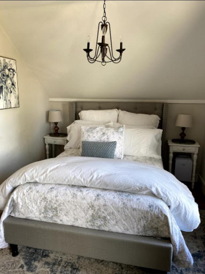 The Farmhouse Inn & Kitchen, 2 Blocks From Downtown Whitefish, Montana المظهر الخارجي الصورة